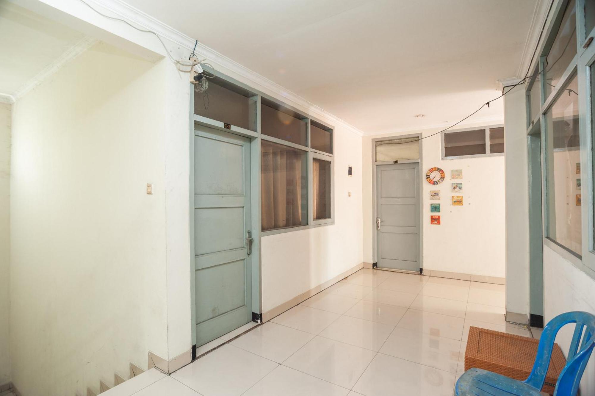 Reddoorz Plus Near Rs Pmi Bogor Exterior photo